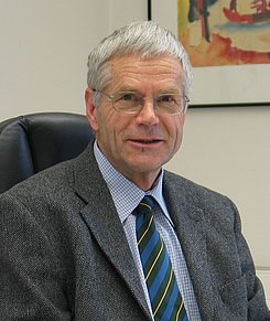 Prof. Dr.-Ing. (Emeritus) Volkert Hansen